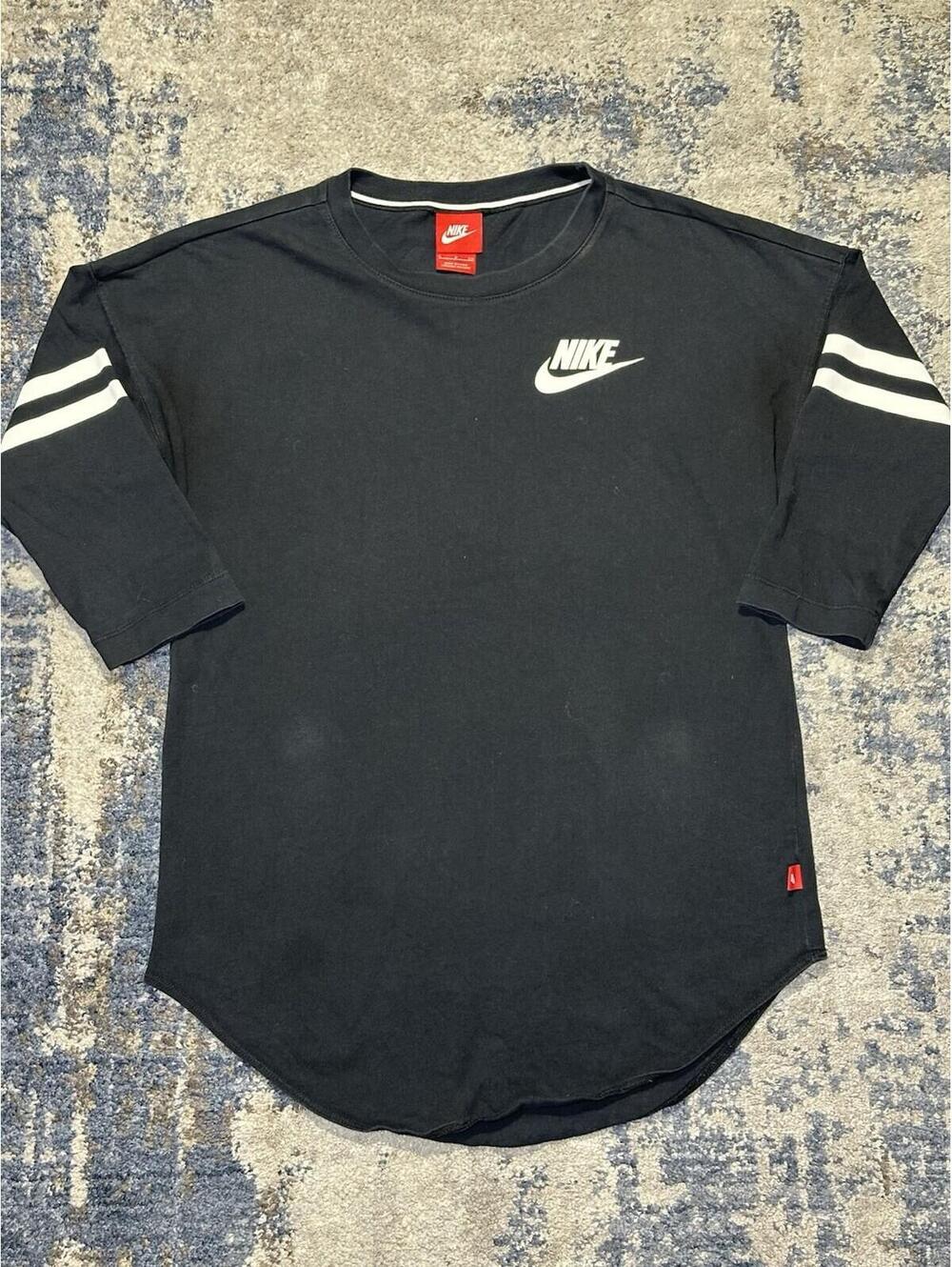 Nike Just Do It Logo Women’s Small Baseball Tee